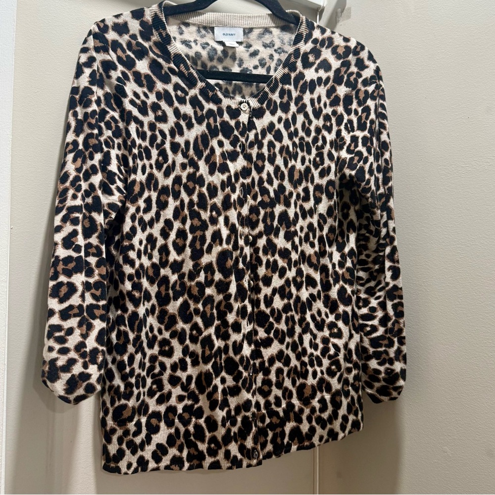 Old Navy Animal Print Knit Top